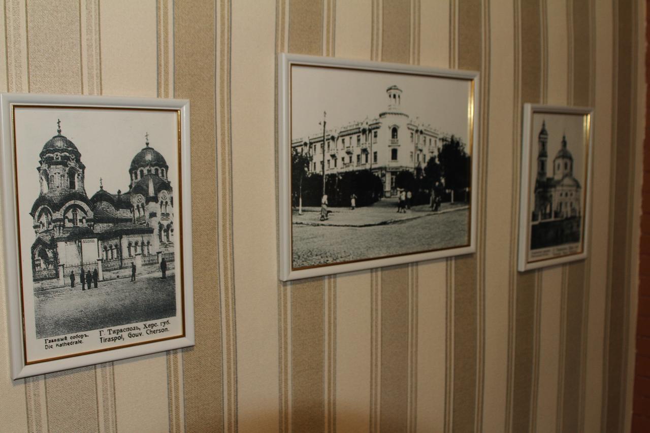 Old Tiraspol Hostel Dış mekan fotoğraf